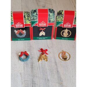 Hallmark‎ miniature wreath holly Soldier ornament Xmas set